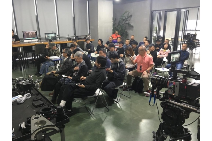 2019-03-14 20.26.48-1-1